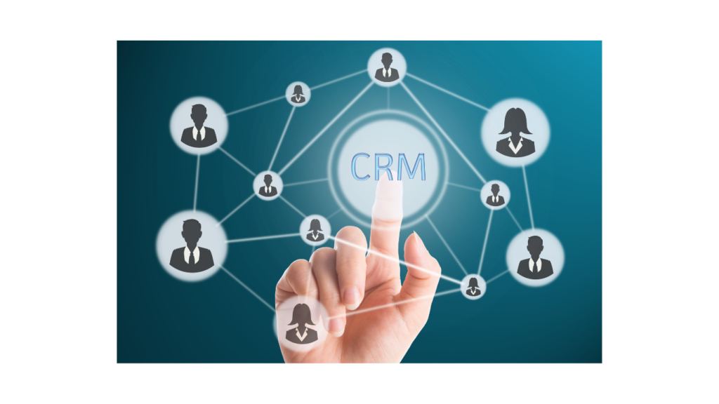 HubSpot và Marketo: CRM